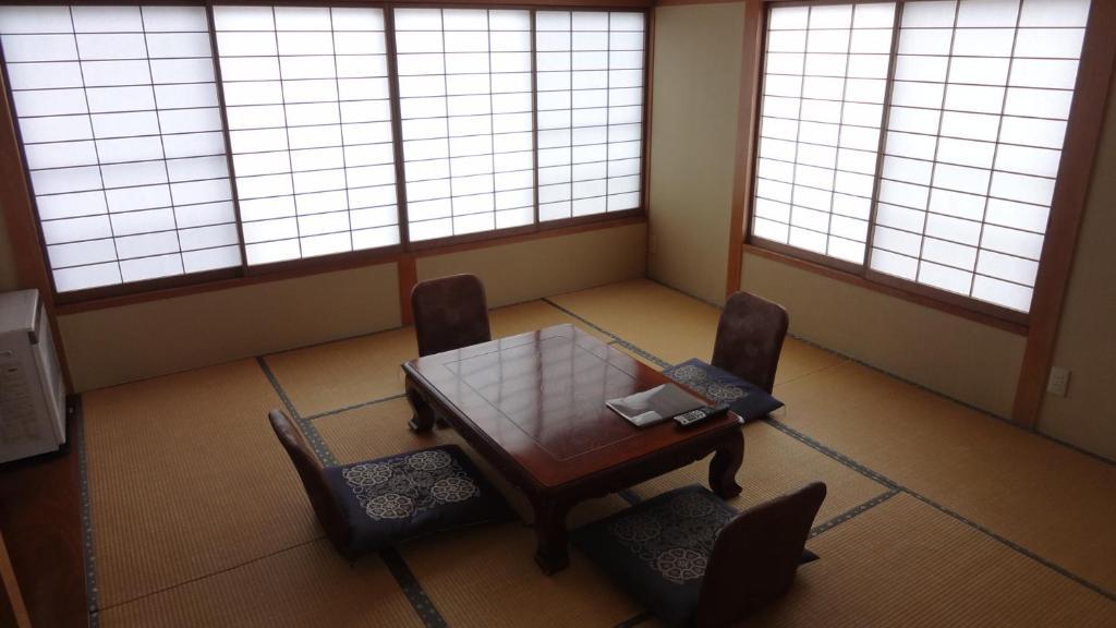 Matsunoi Ryokan Kusatsu  Pokój zdjęcie
