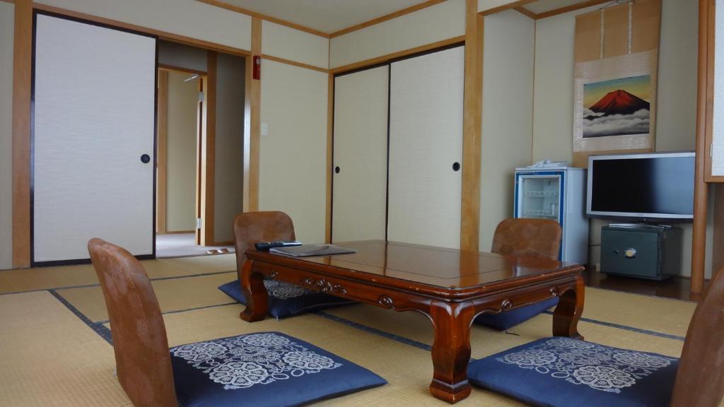 Matsunoi Ryokan Kusatsu  Zewnętrze zdjęcie